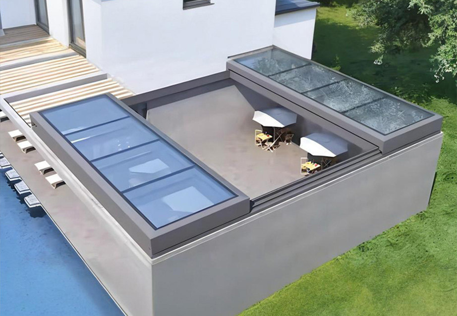 Medium sliding skylight