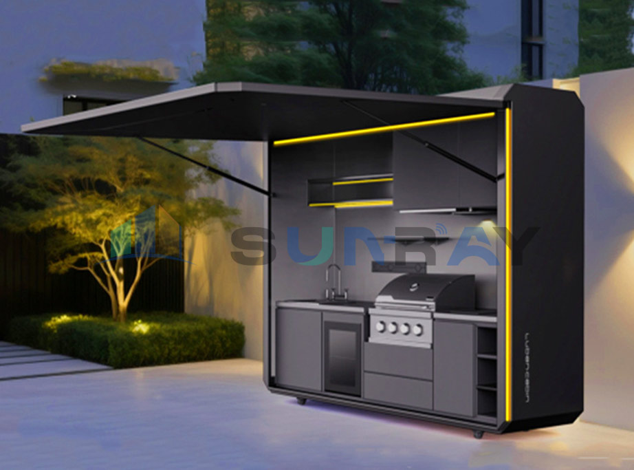 Outdoor Kitchen